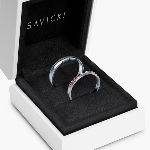 Obrączki The Journey: białe złoto, rubin, półokrągłe, 2 mm i 3 mm